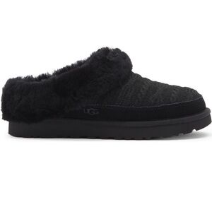 Like New! UGG Clugette Genuine Shearling Lined Slipper